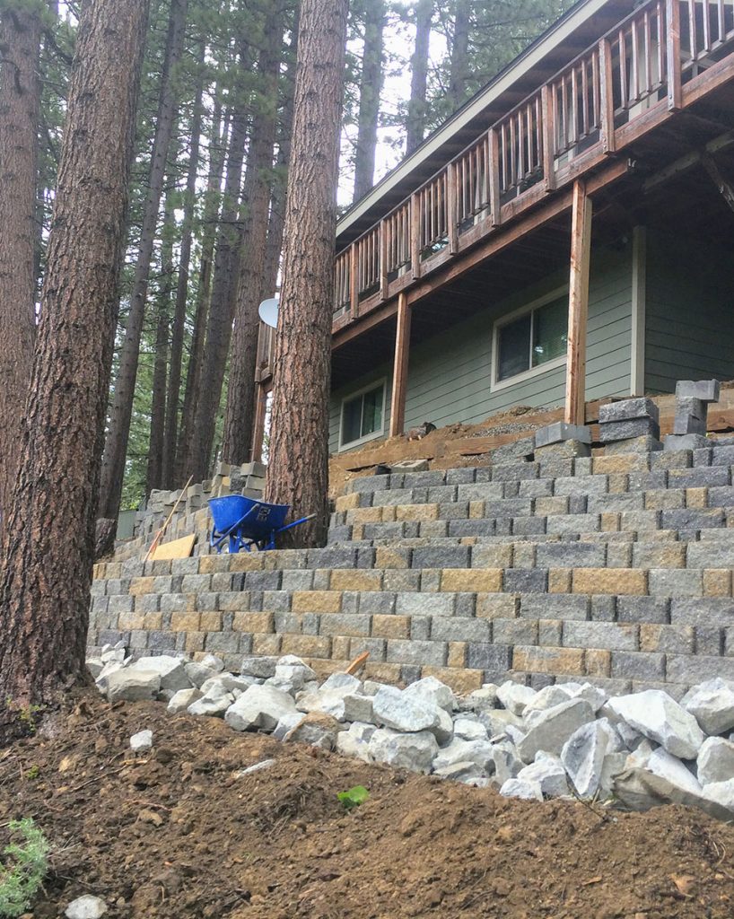 Cut Retaining Walls for Tahoe and Surrounding Areas by Earth &amp; Stone Landscapes